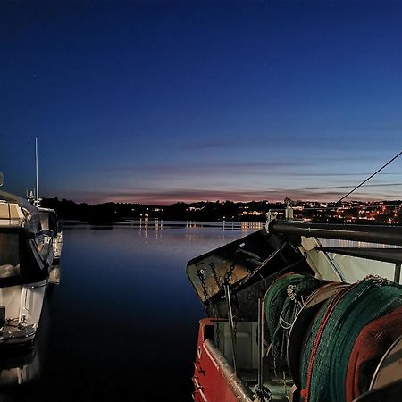 Ferie Pa Bryggekanten I Kristiansand, Flekkeroy Luaran gambar